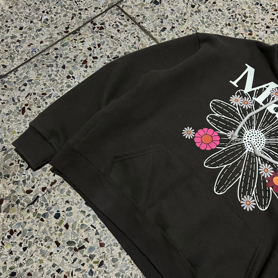 마르디 메크르디(Mardi Mercredi) 브라운 후드티 상품이미지3