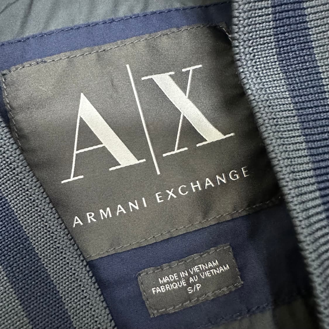 아르마니 익스체인지 봄버 자켓 네이비 95사이즈 상품이미지4