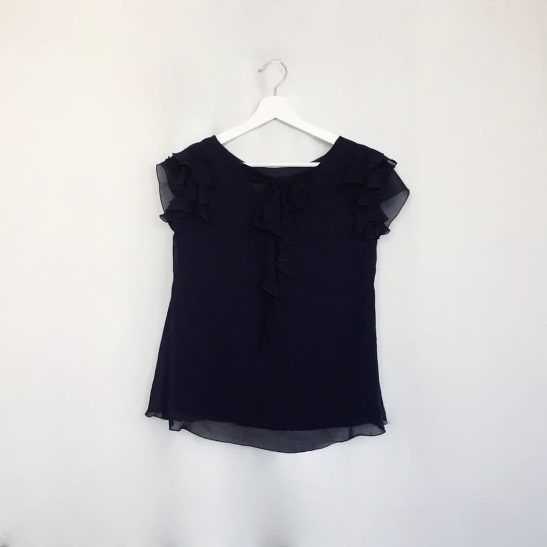 700. indigo flutter blouse 상품이미지1