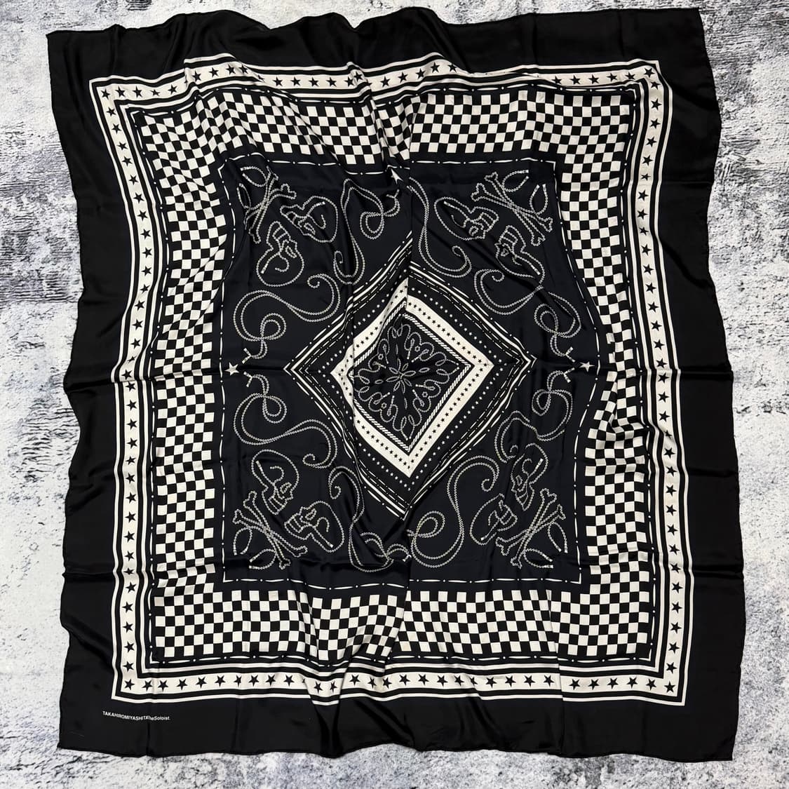 솔로이스트 실크 반다나 스카프 상품이미지2