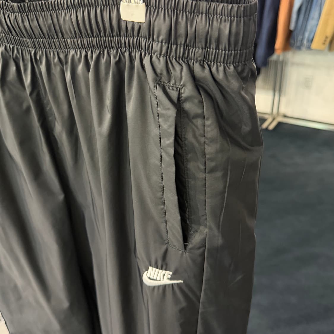 [L] 나이키 로고 우븐 조거팬츠 상품이미지3