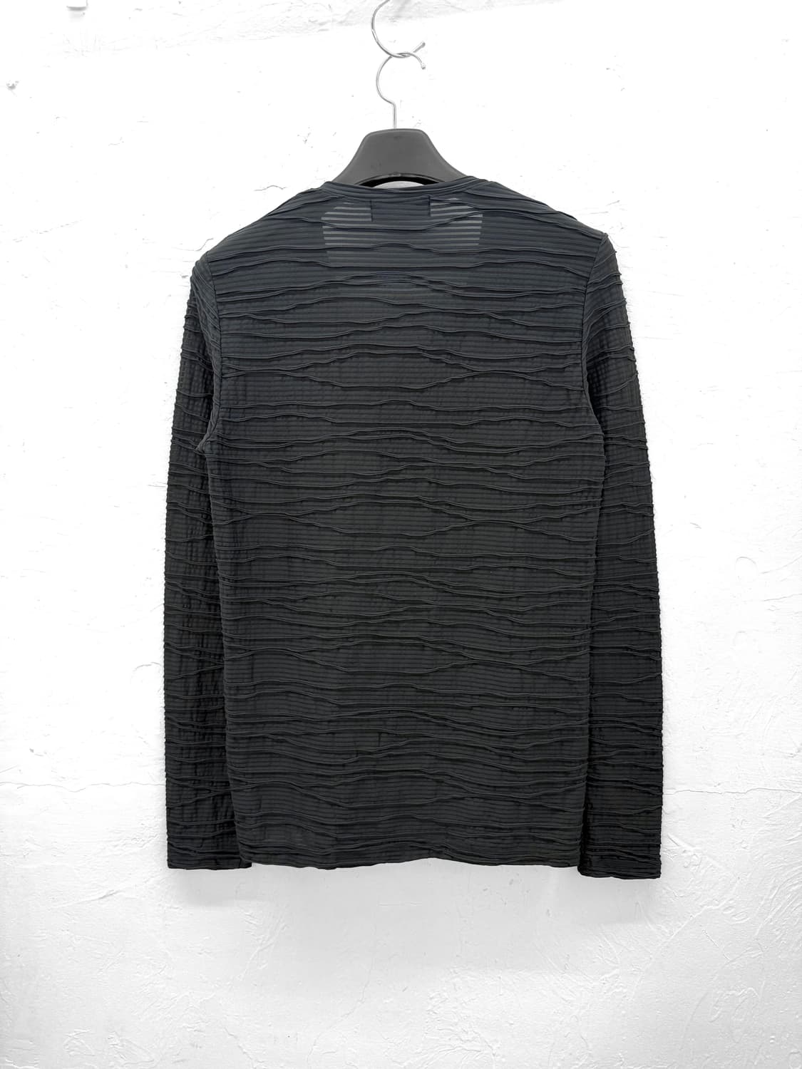 tornado mart 엠보 크링클 롱슬리브 상품이미지3