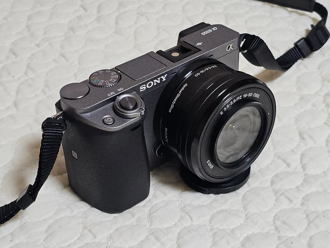 소니 a6000 미러리스 카메라(컷수 500컷대) 상품이미지2