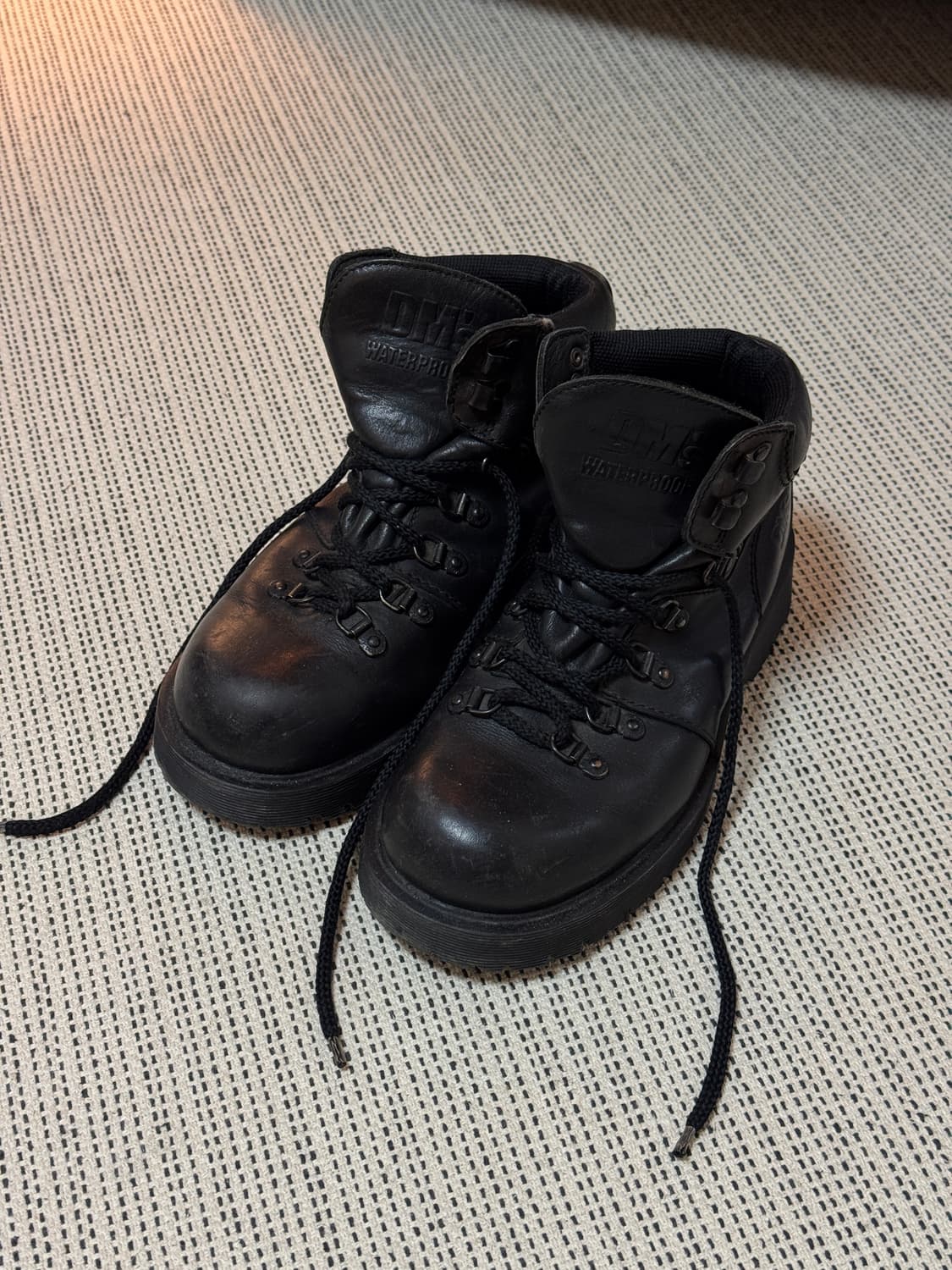 90s 아카이브 잉글랜드산 닥터마틴 마운틴 부츠 상품이미지1