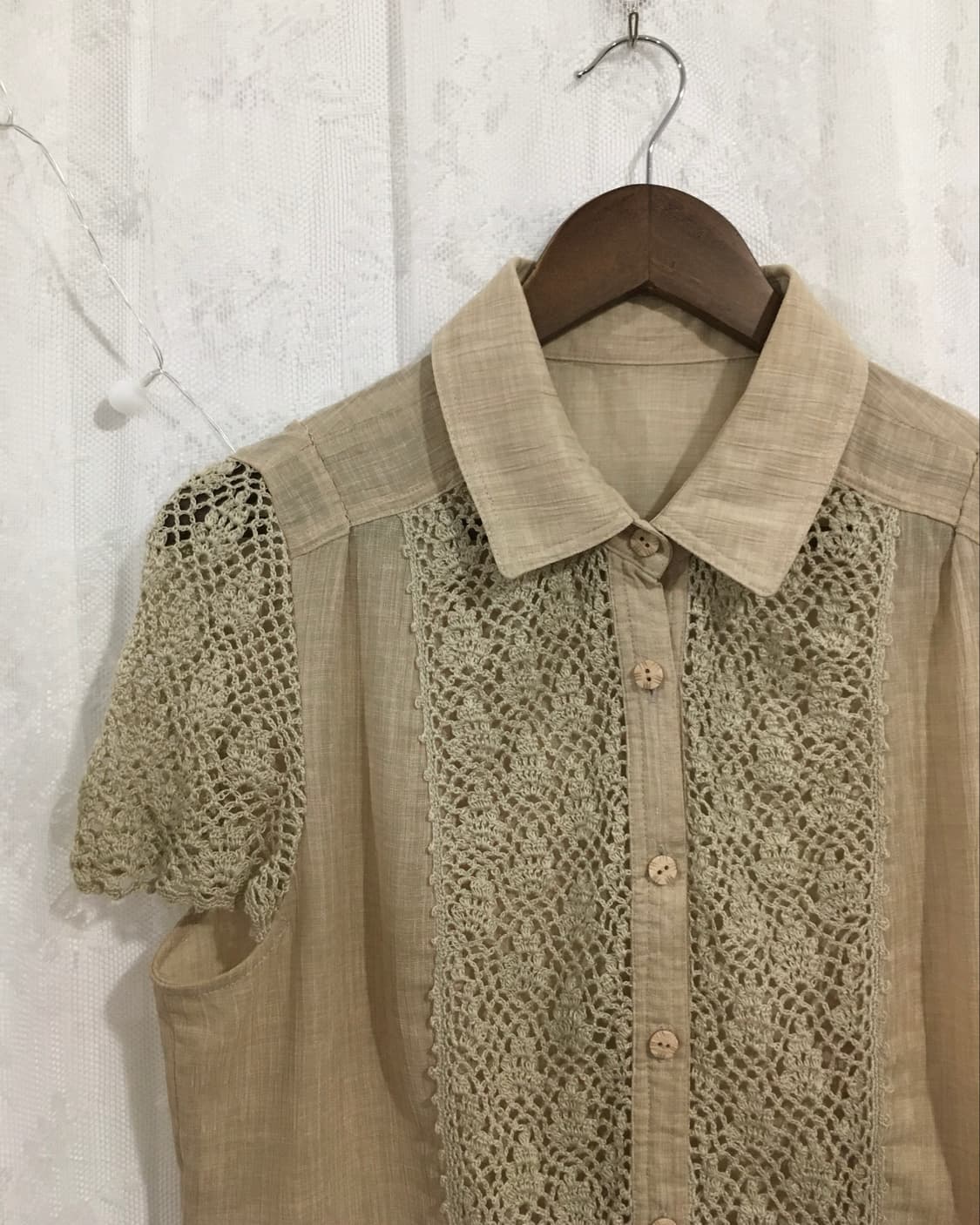 JPN beige triacetate blend crochet top 상품이미지5