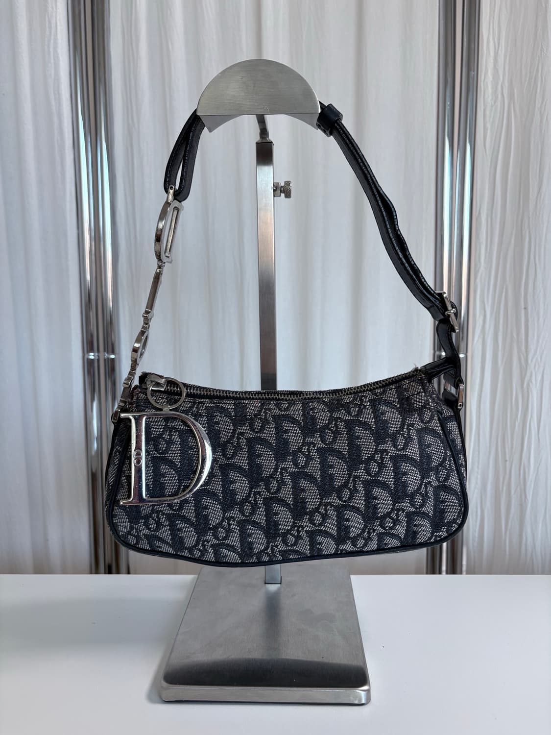 디올 디링 오블리크 숄더백 상품이미지1