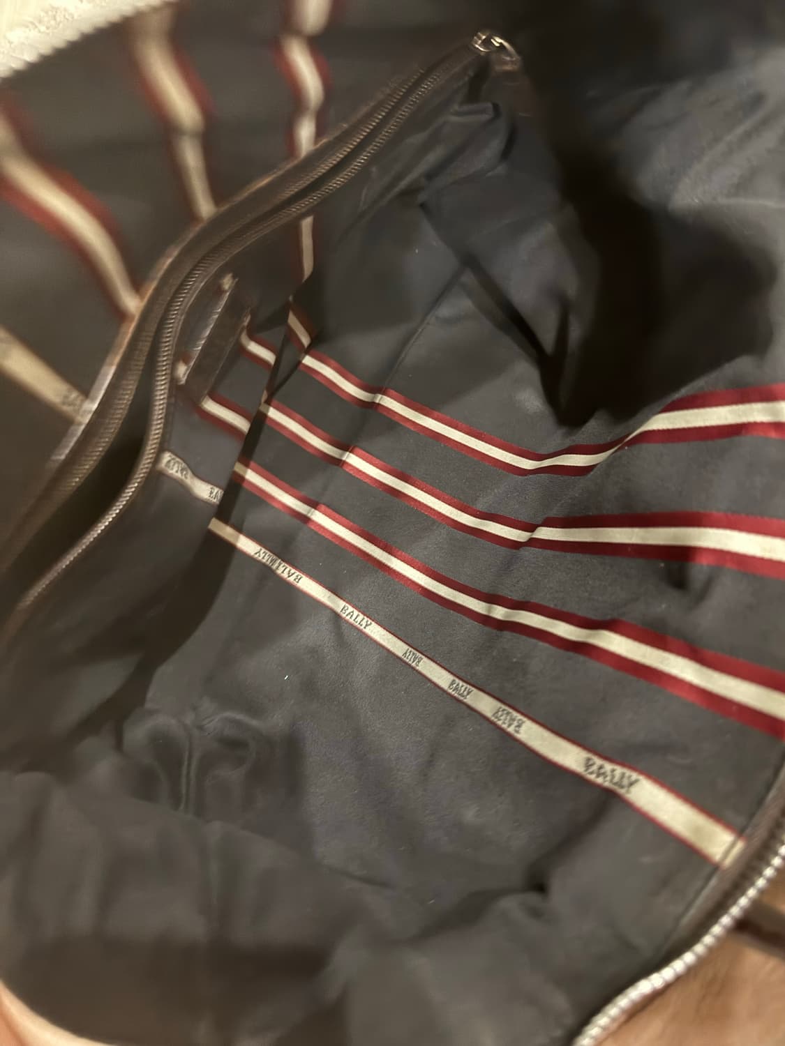 정품 발리가방 서류가방 여행가방 노트북가방 상품이미지5