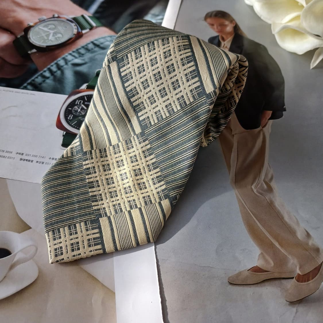 아쿠아스큐텀 실크 아이보리 체크 넥타이 9.5cm A+등급 A19008
 상품이미지2