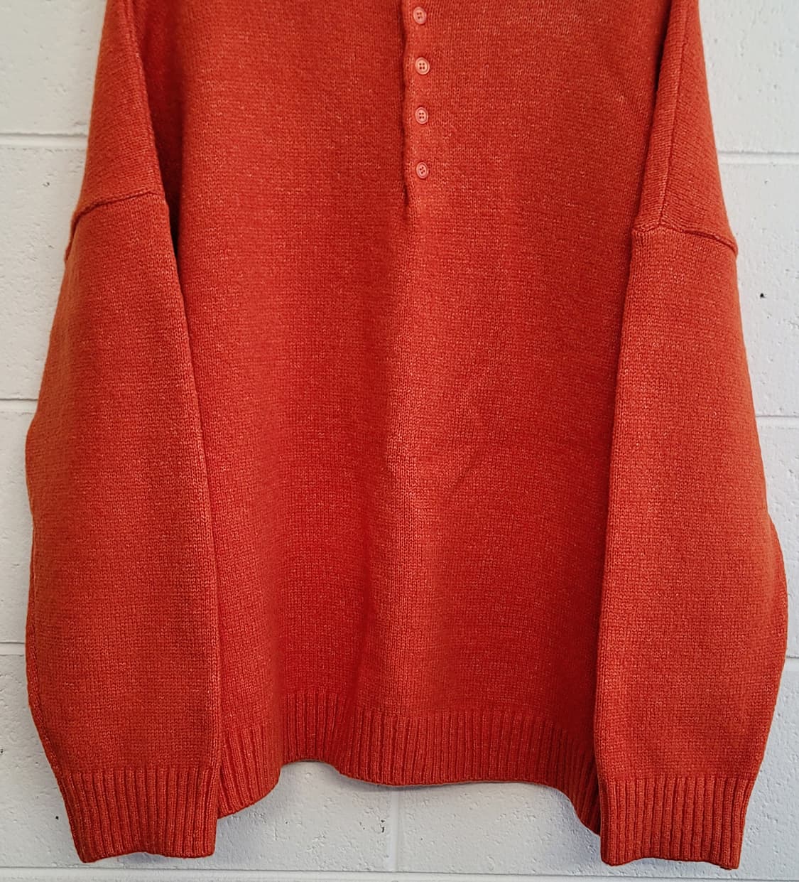 AT CORNER 루즈핏 헨리넥 니트 판매합니다 상품이미지4