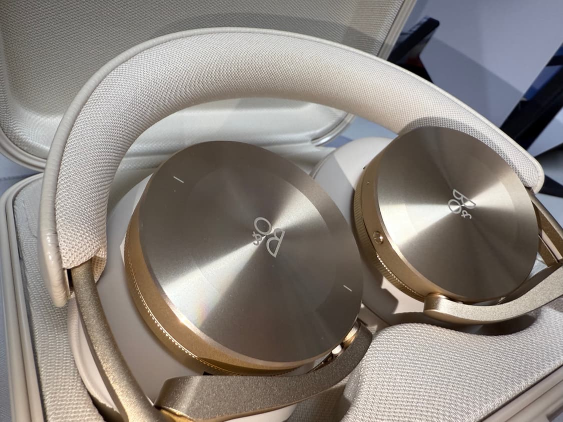 (B&O) 뱅앤올룹슨 h95 헤드폰 골드 색상 상품이미지2