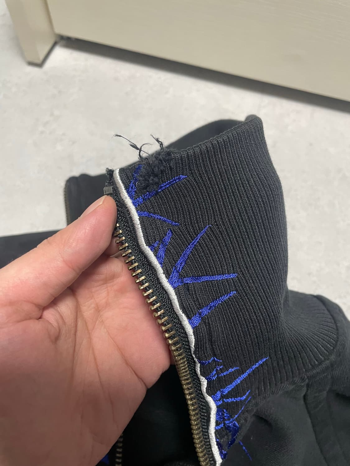 하이더아커만 가시 집업 상품이미지8