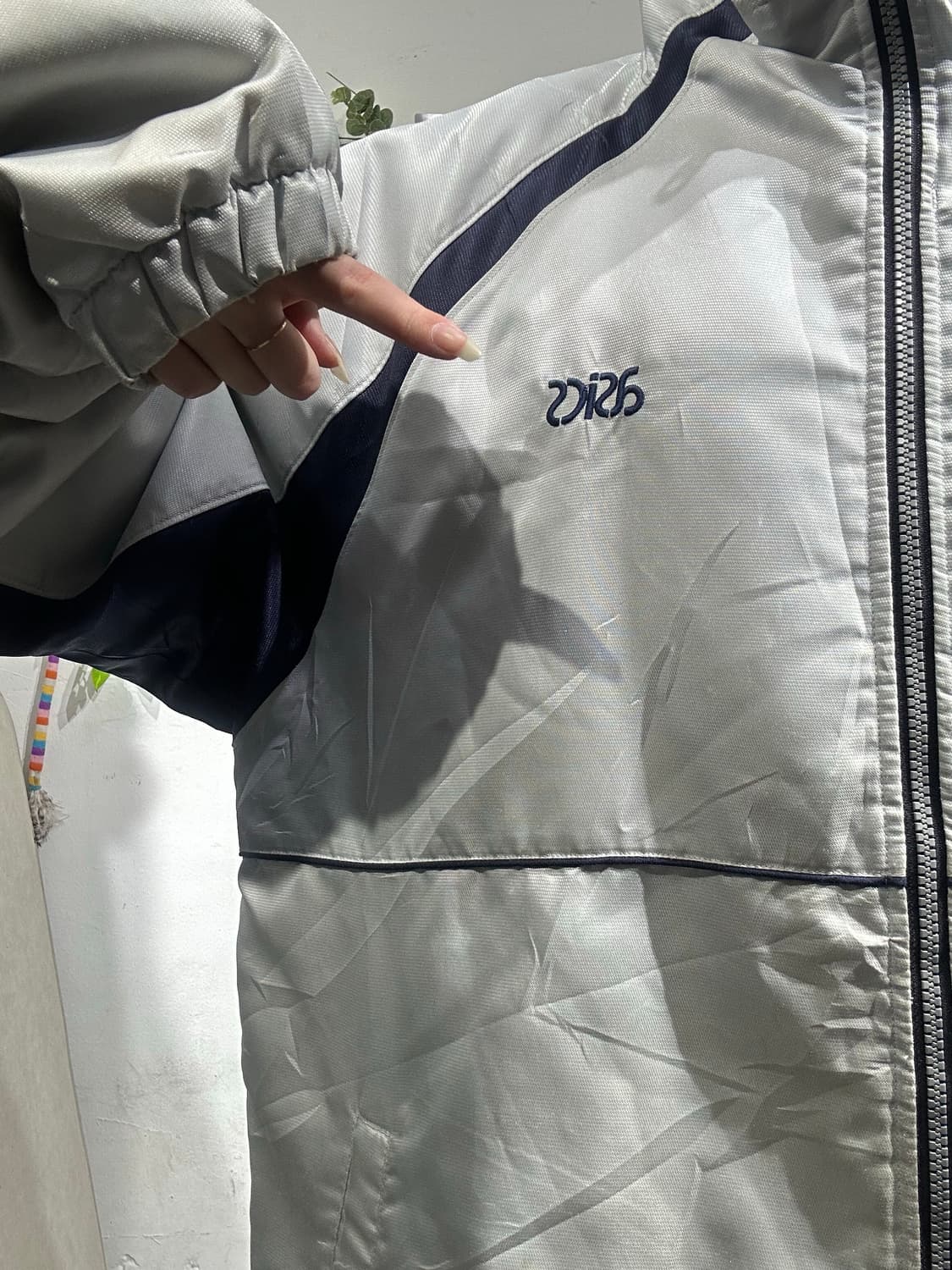 아식스 그레이 로고 바람막이 자켓 L 상품이미지4