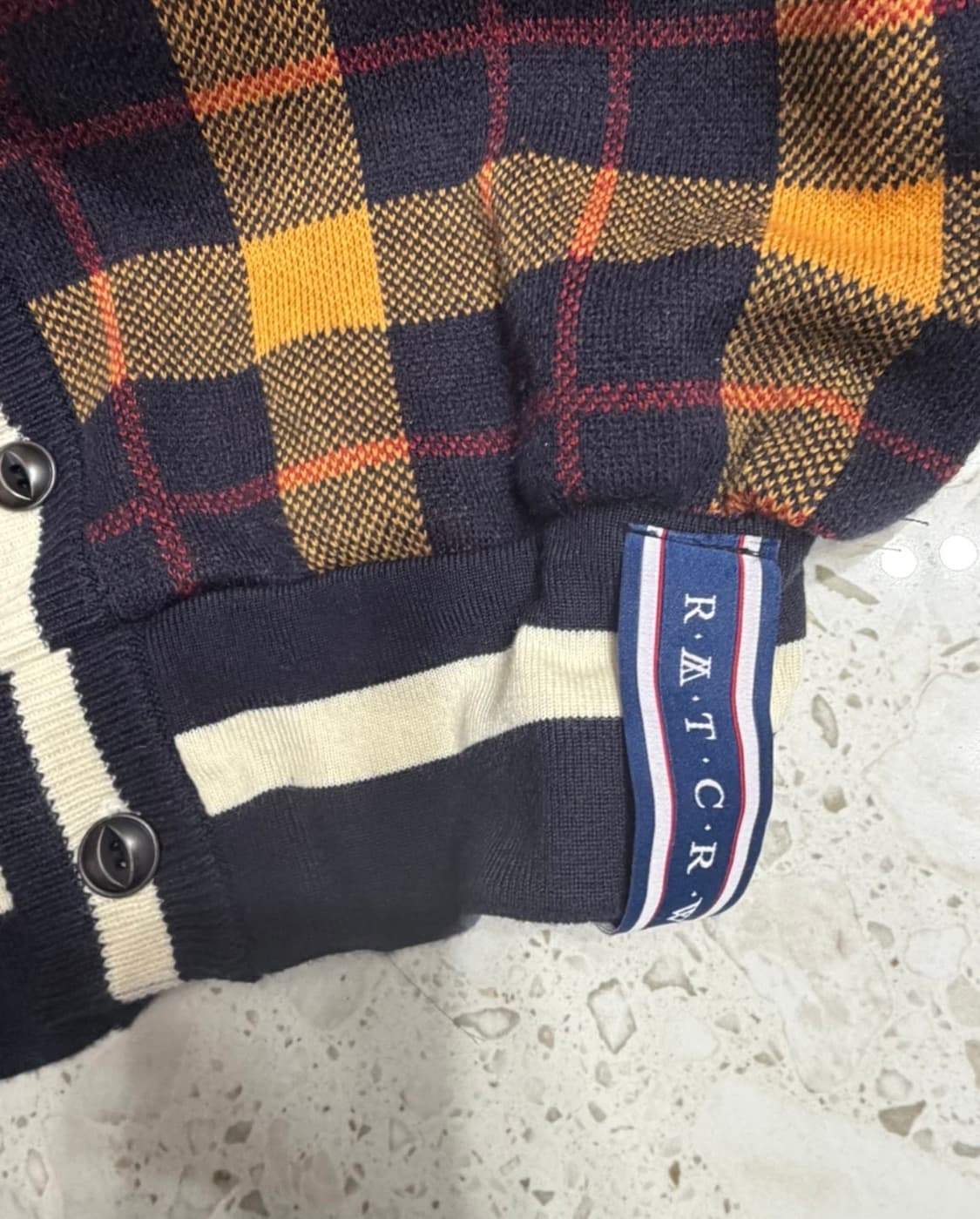 로맨틱크라운 크롭 가디건 업사이클링 상품이미지4