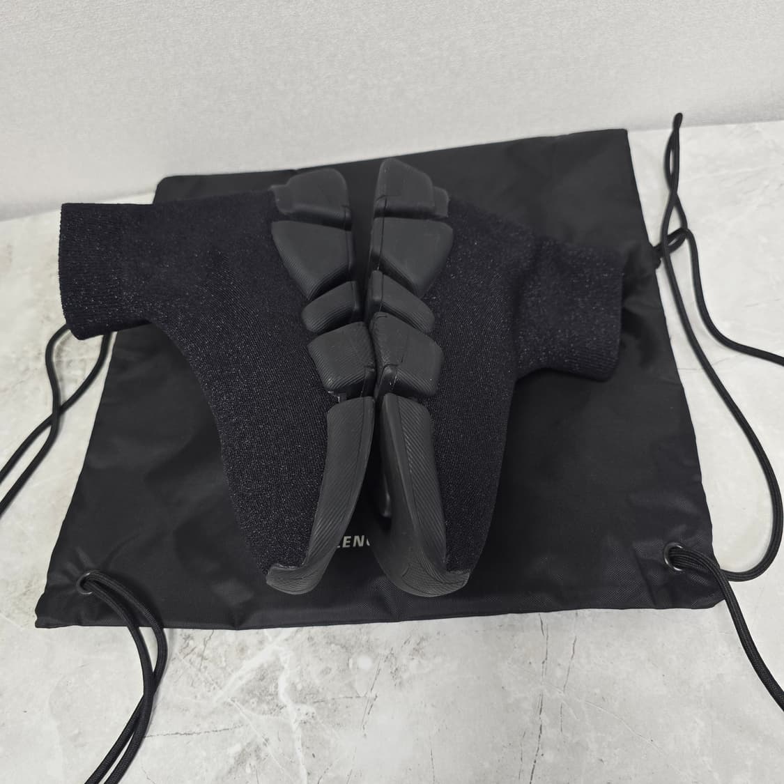 발렌시아가 스피드러너 2.0 스니커즈 신발 38사이즈 250 255 판매 상품이미지3