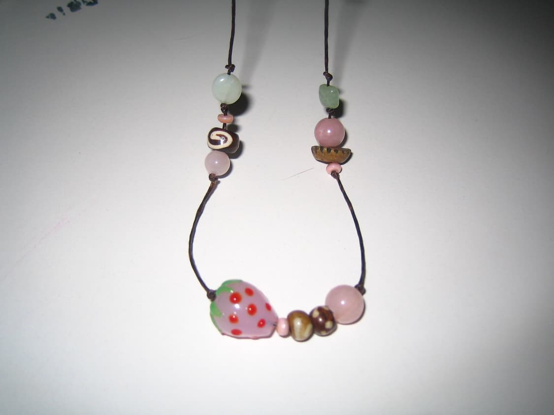 핑크 딸기덩굴 목걸이 pink strawberry necklace 상품이미지6