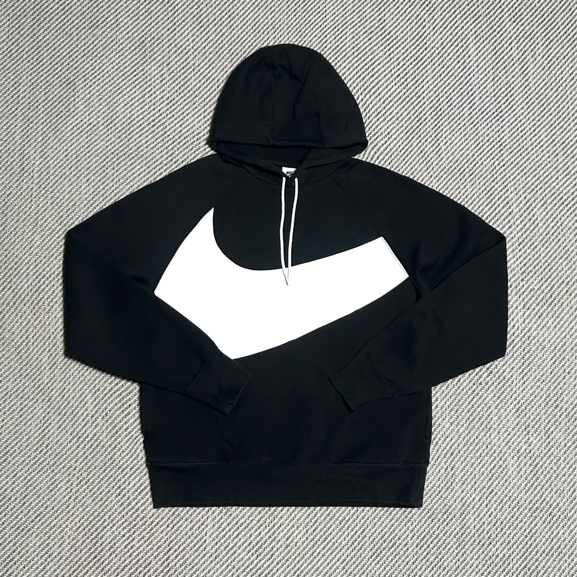 [M] Nike 나이키 빅스우시 검/흰 후드티 상품이미지1