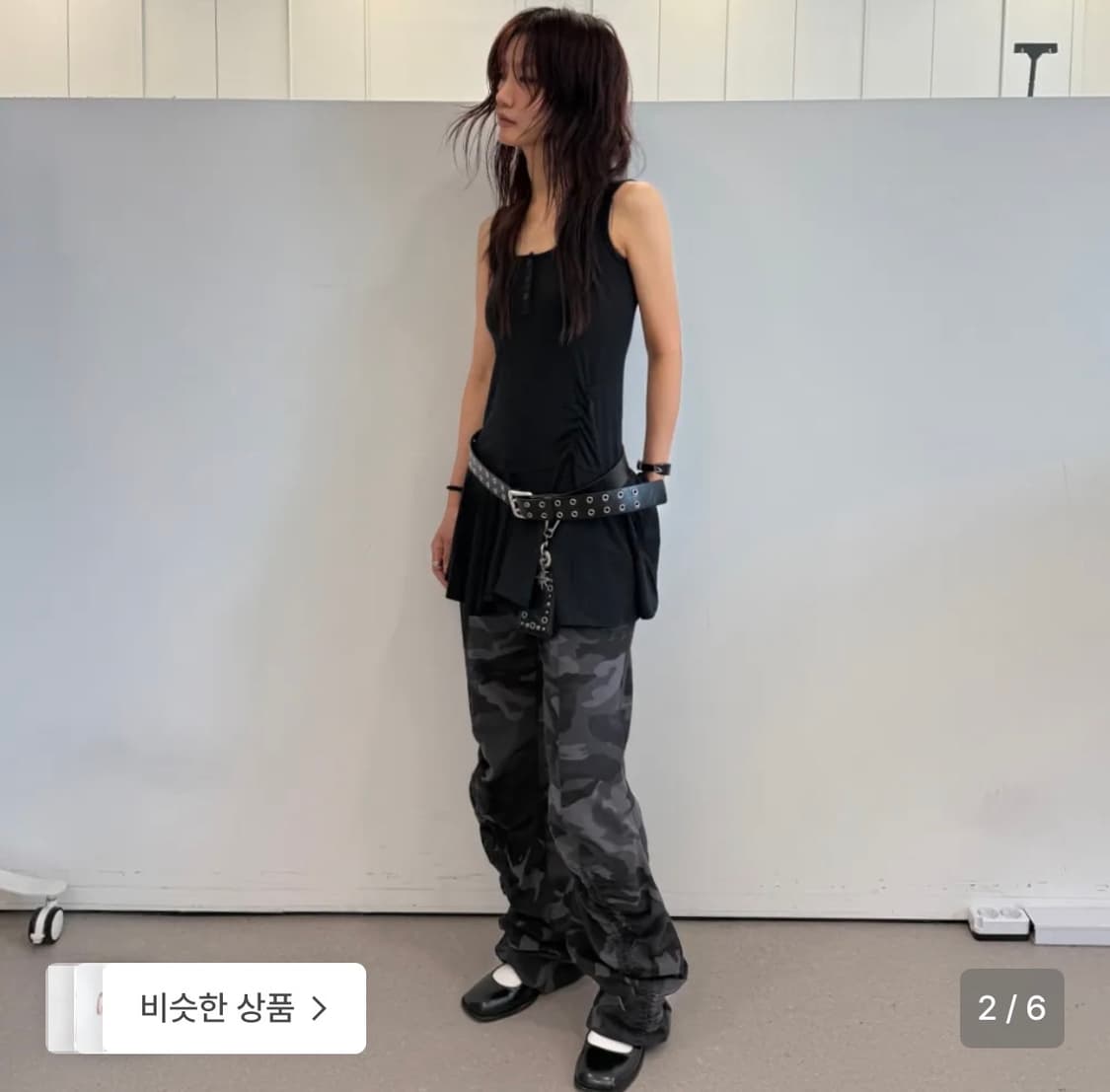 엘씨디씨티엠 FRILL SLEEVELESS TOP BLACK 상품이미지2