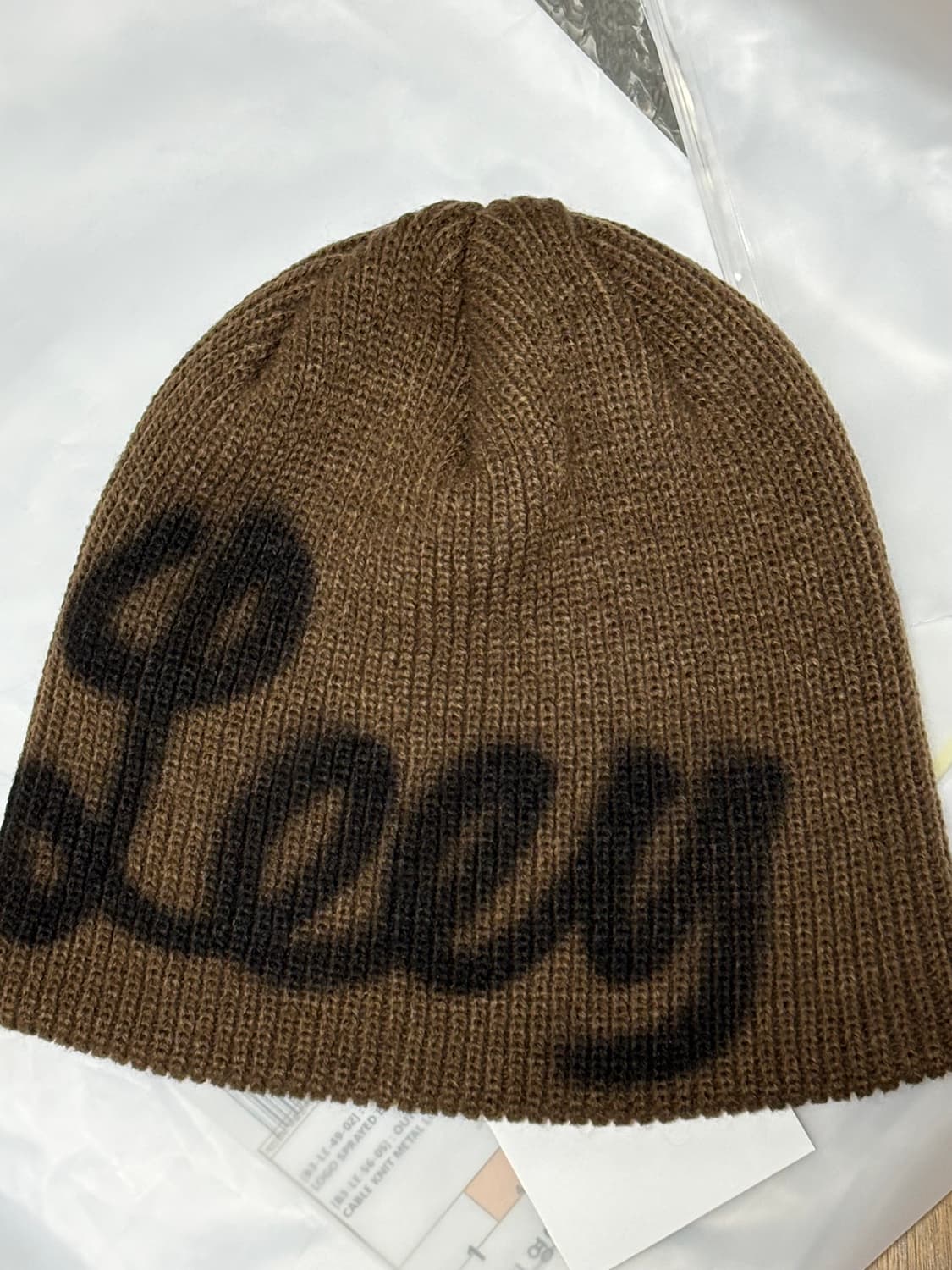 Yeel LOGO SPRAYED BEANIE BROWN 상품이미지3