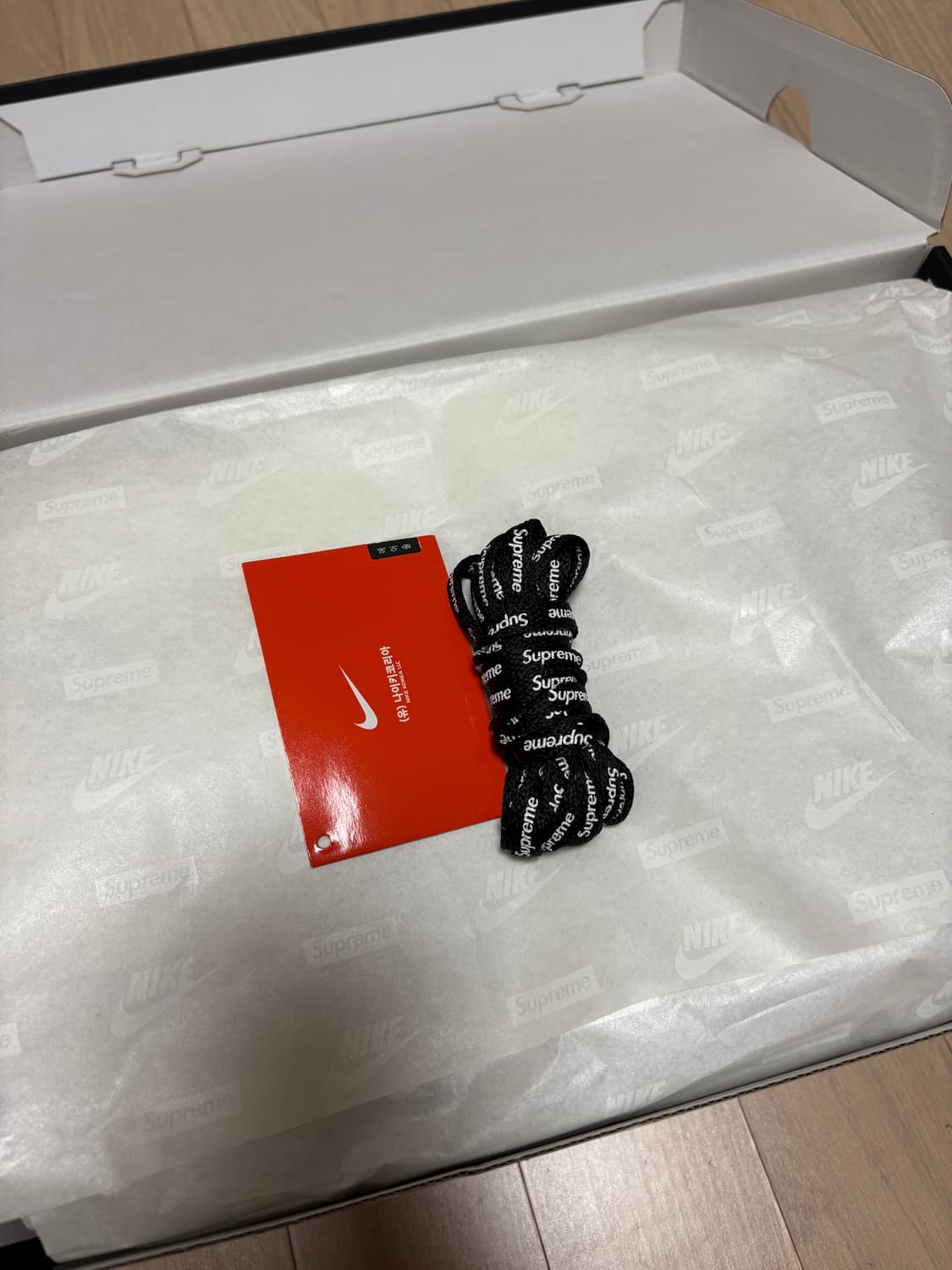 나이키 슈프림 에어포스 미들 블랙 260 상품이미지5