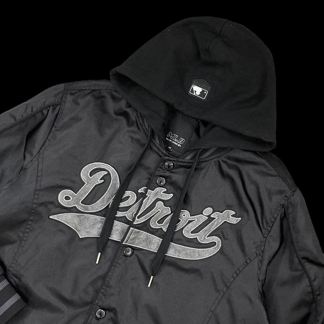 MLB 디트로이트 블랙 유광 점퍼 상품이미지3