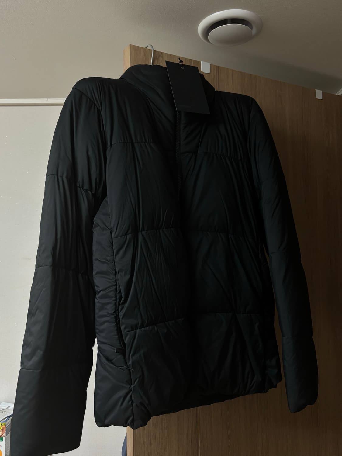 아크테릭스 베일런스 컨듀잇 다운자켓 L사이즈 새상품 상품이미지5