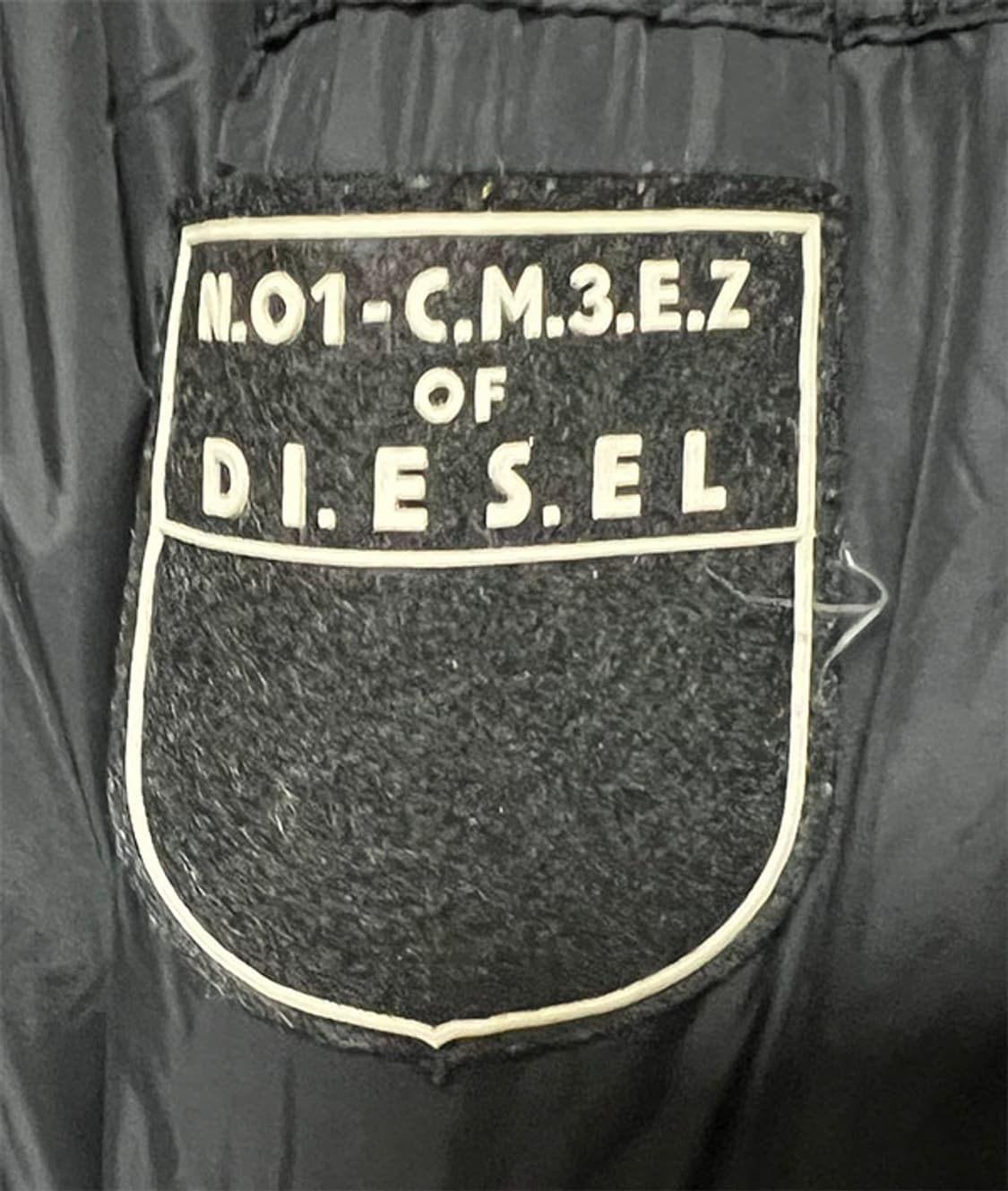 DIESEL 디젤 남자 패딩점퍼 구스다운 매장판 3XL 115 상품이미지4