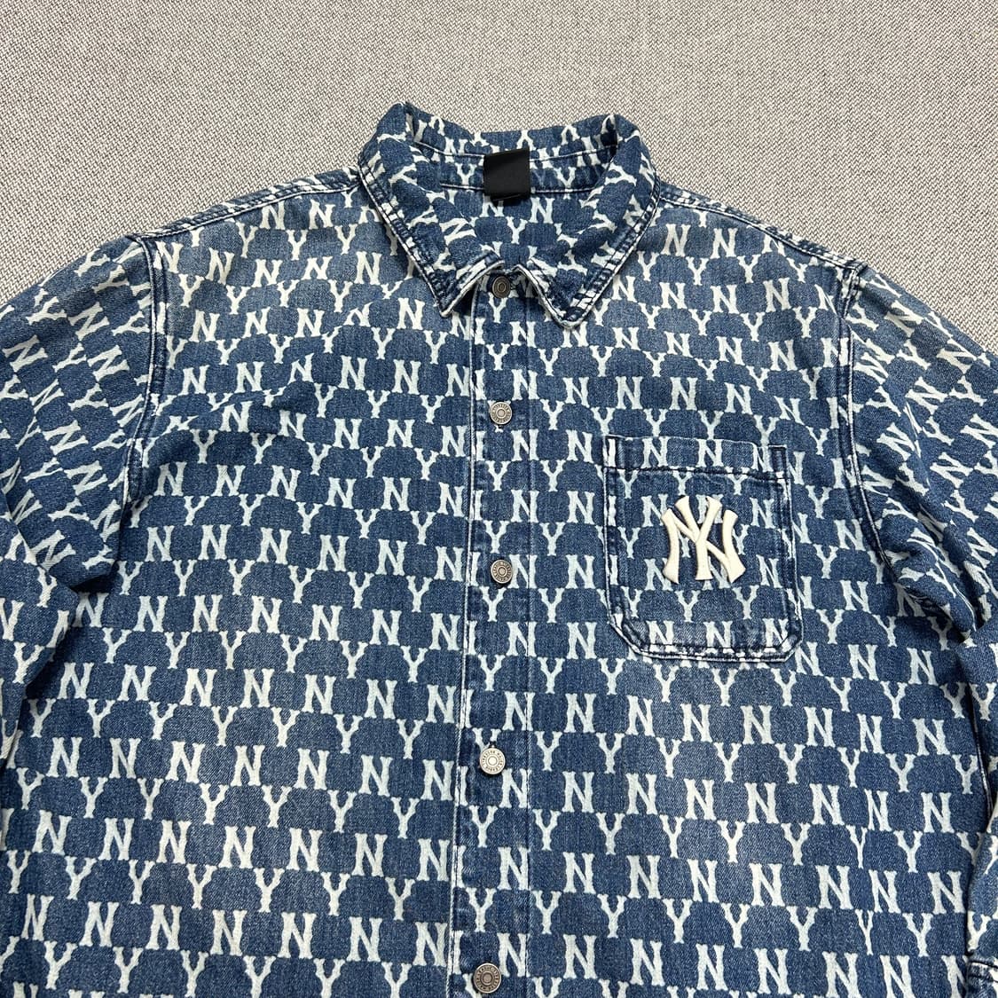 MLB 양키스 모노그램 데님셔츠(L) 상품이미지4