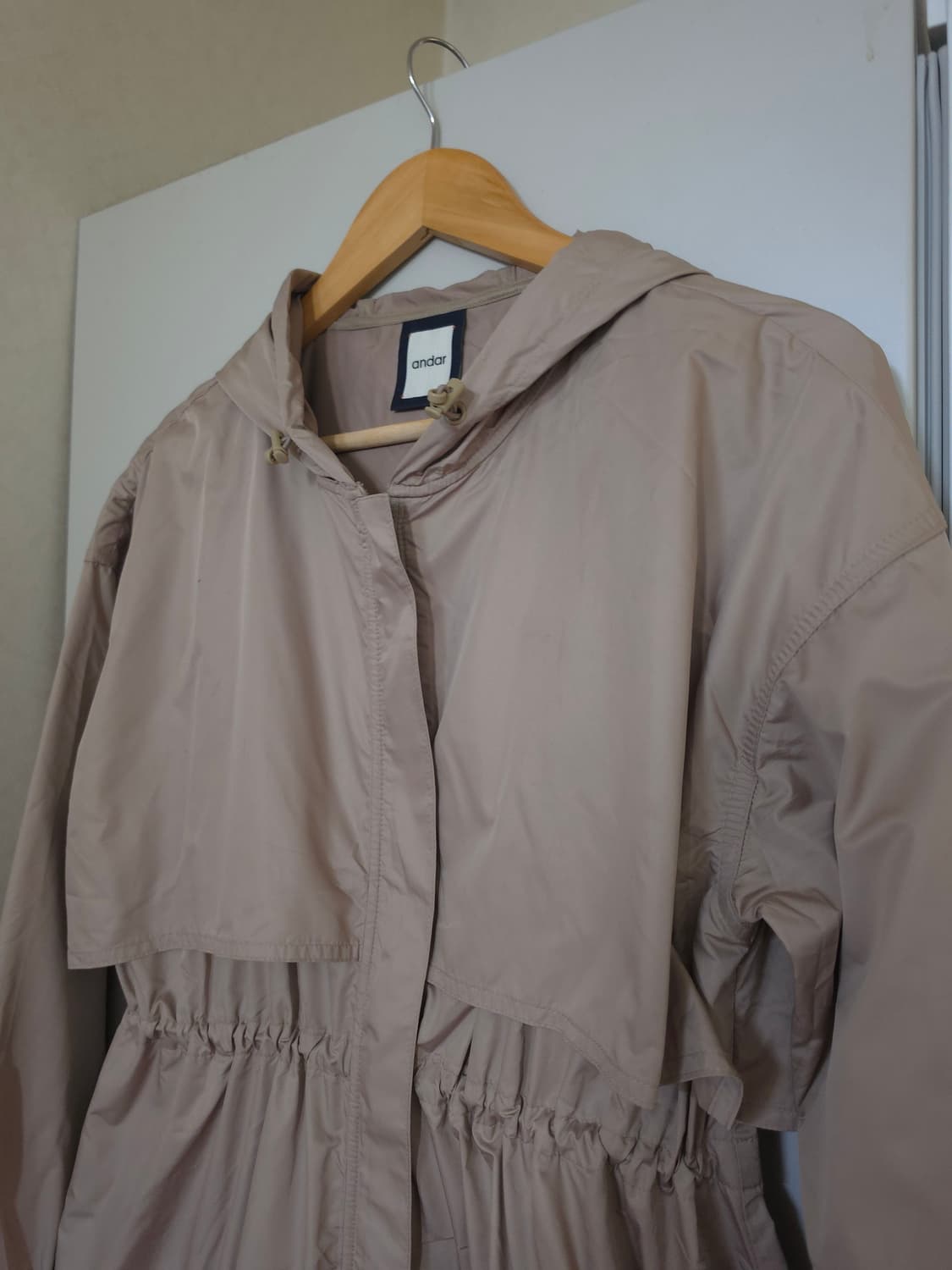 안다르 후드 바람막이 자켓 상품이미지2