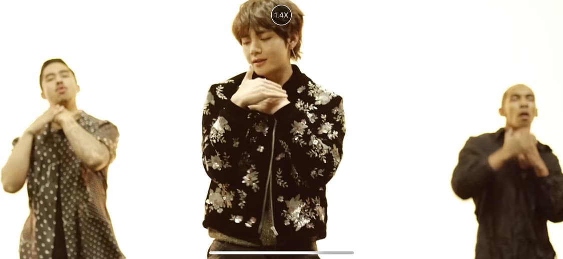 (BTS V 착장)생로랑 바시티 블랙 자켓 상품이미지1