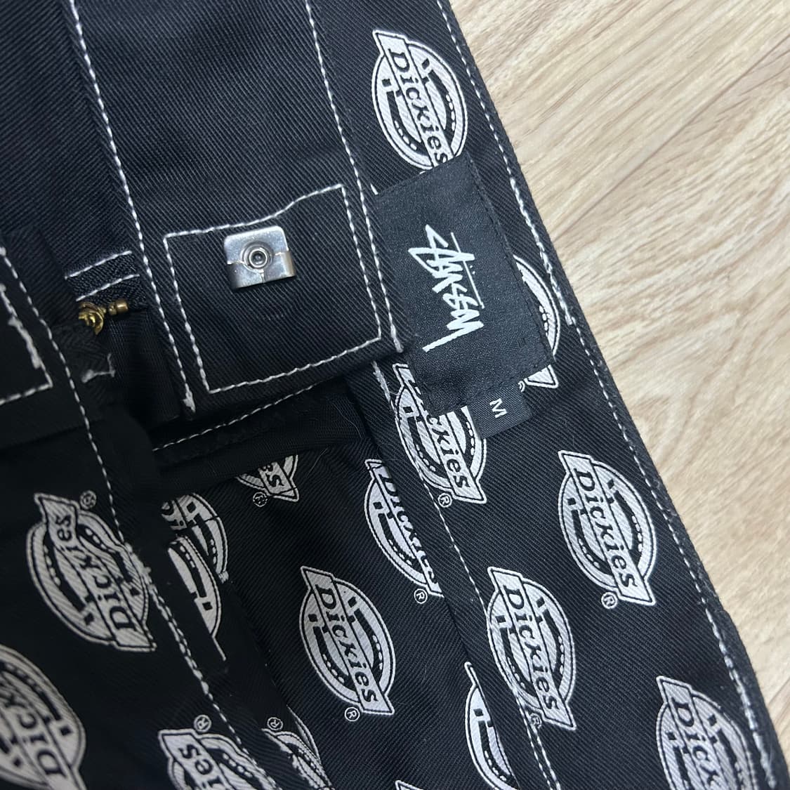 스투시 디키즈 치마 상품이미지3