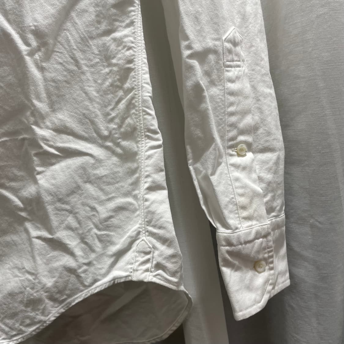 톰브라운/ 트리콜로 암밴드 화이트 셔츠/ 3 상품이미지6