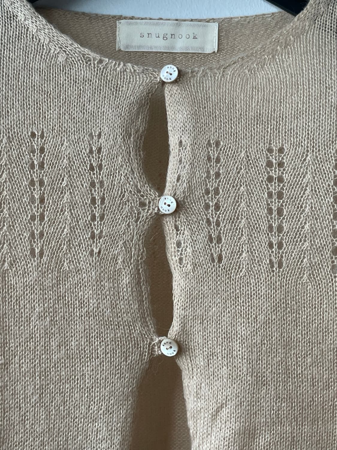 스너그눅 mellow cardigan 샌드 새상품 상품이미지3