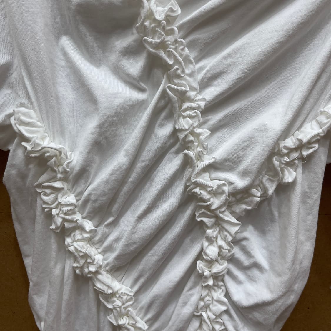 MM6 메종마르지엘라 셔링 러플 티셔츠 상품이미지3