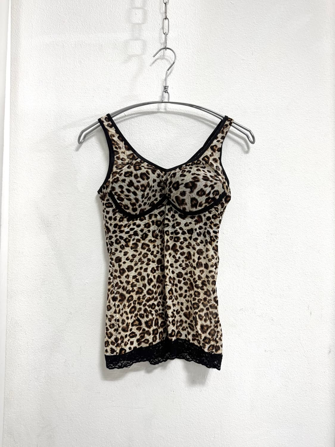 Leopard sleeveless top 상품이미지1