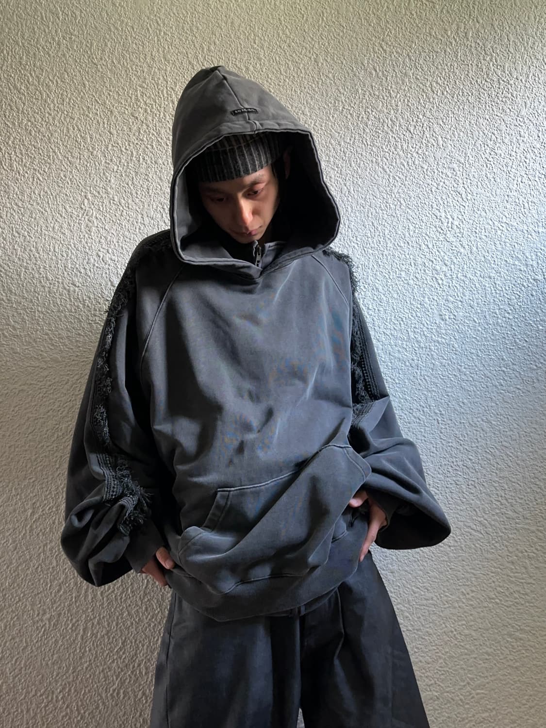 AJOBYAJO 콜로서스 오버 레이스 후드 상품이미지1