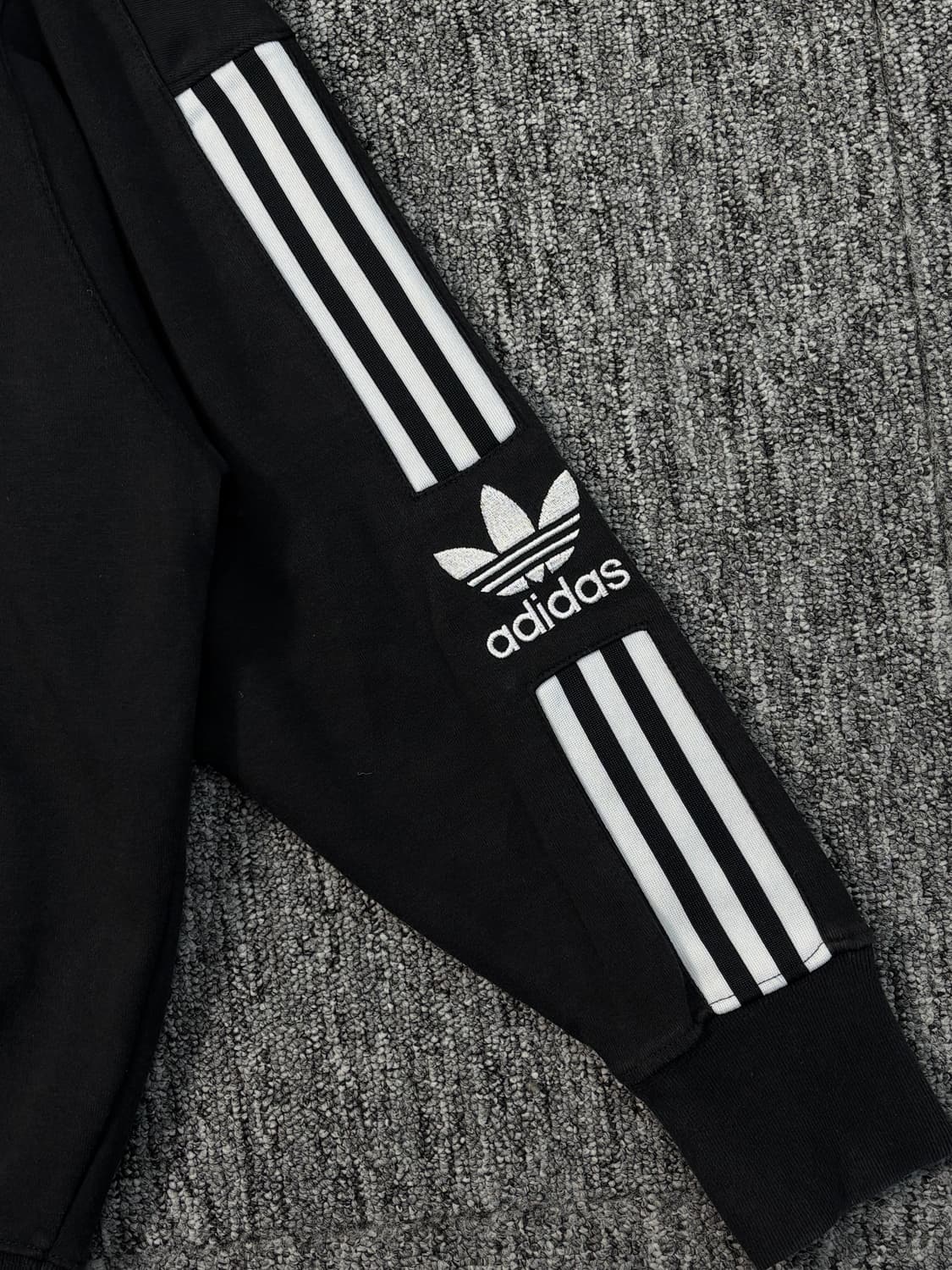 아디다스 하프집업 맨투맨 상품이미지5