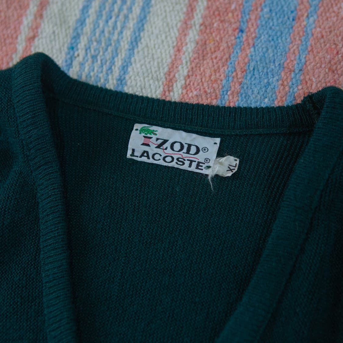 70s IZOD 라코스테 아크릴 브이넥 니트 상품이미지3