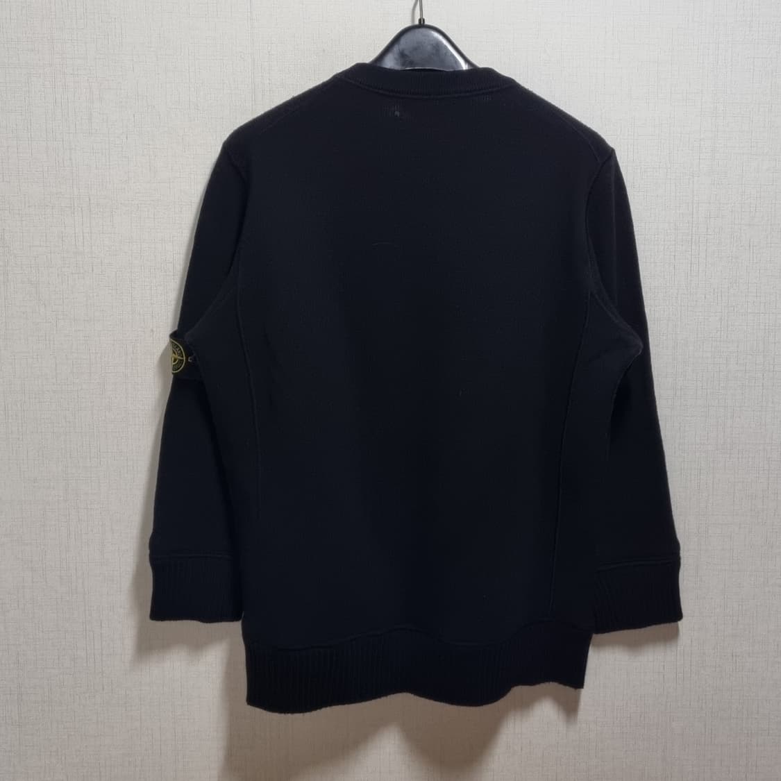 ( 105 ) 스톤아일랜드 블랙 니트 상품이미지4