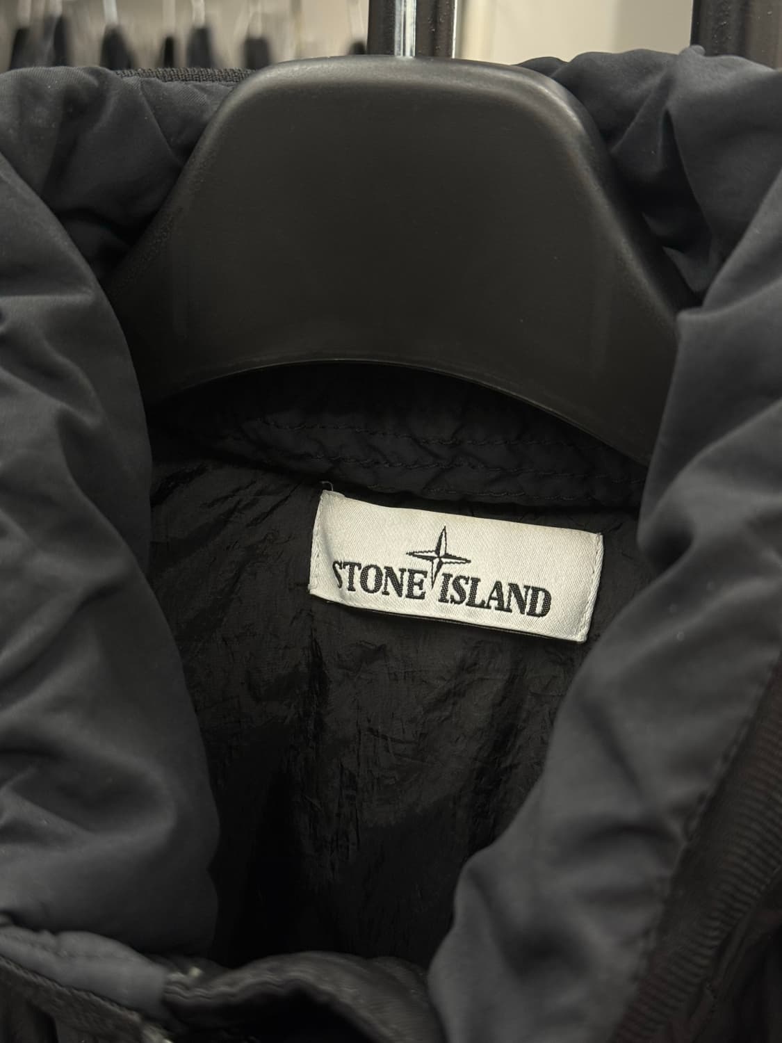 [L] 스톤아일랜드 크링클랩스 패딩 상품이미지4