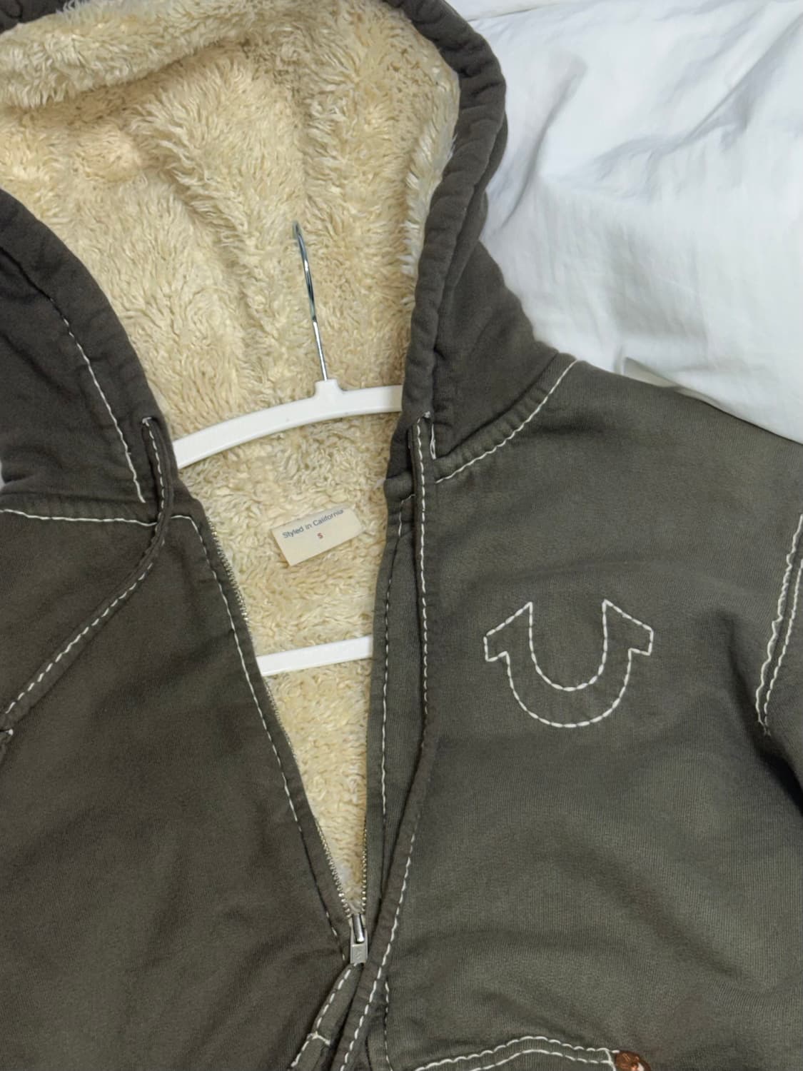 트루 릴리전 카키 퍼 후드집업 상품이미지4