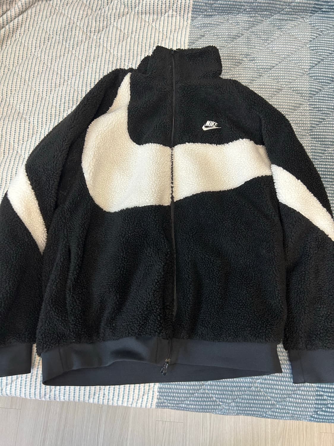 나이키 빅스우시 퍼 양털 후리스 뽀글이 상품이미지1