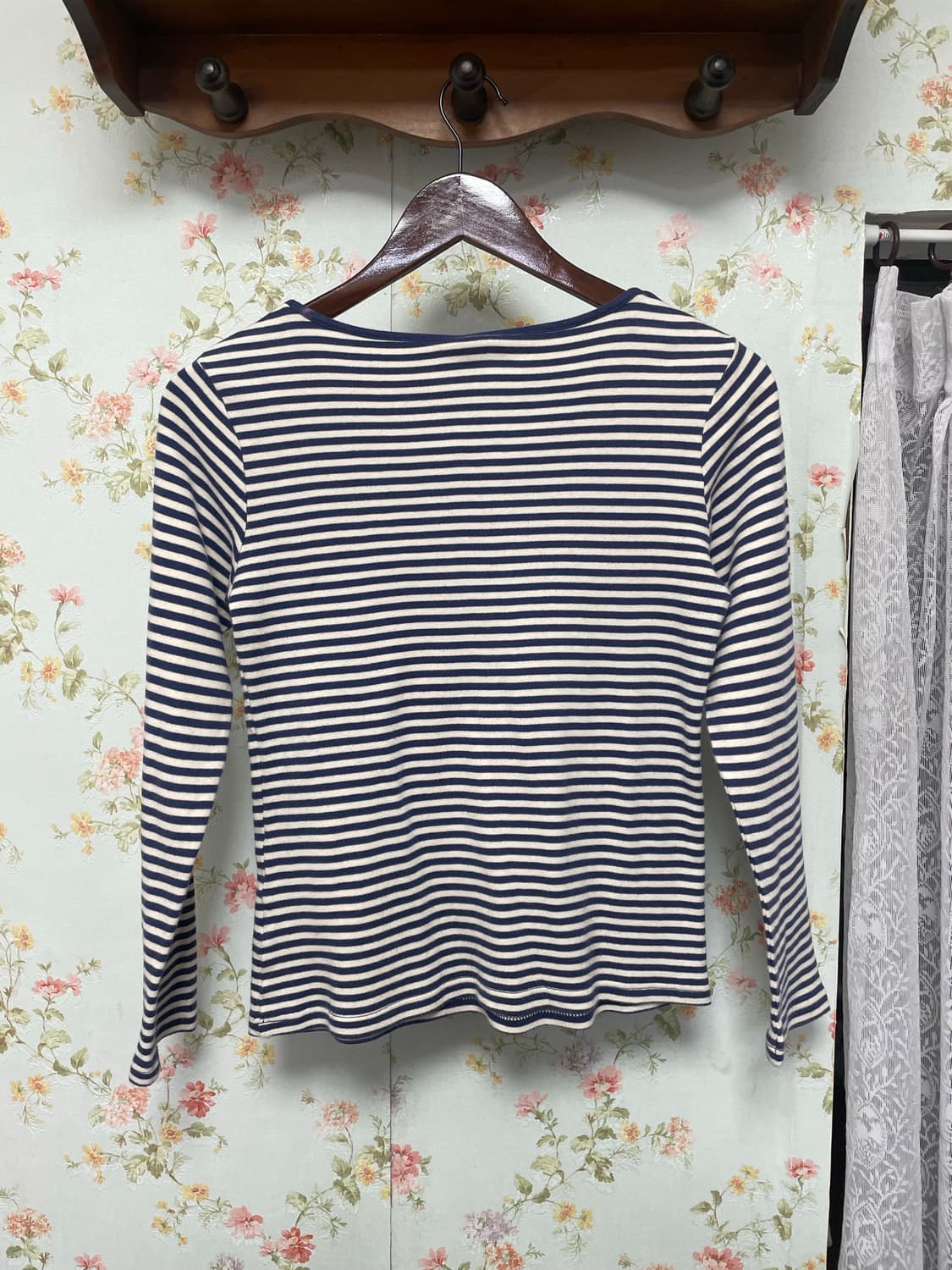 스트라이프 세미크롭 롱슬리브 상품이미지2