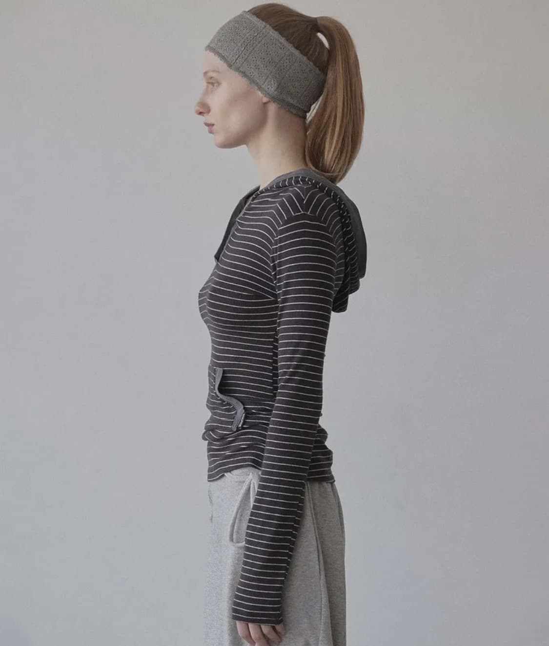 SCULPTOR  Stripe Hoodie Tee Charcoal 상품이미지3