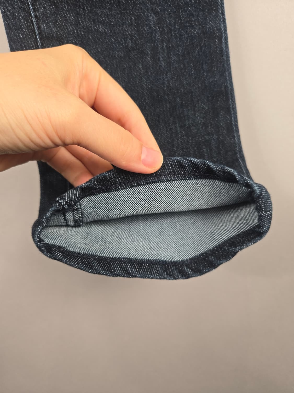 [무료배송]DKNY 여성 2사이즈 스판 스키니 데님 팬츠 청바지 상품이미지4