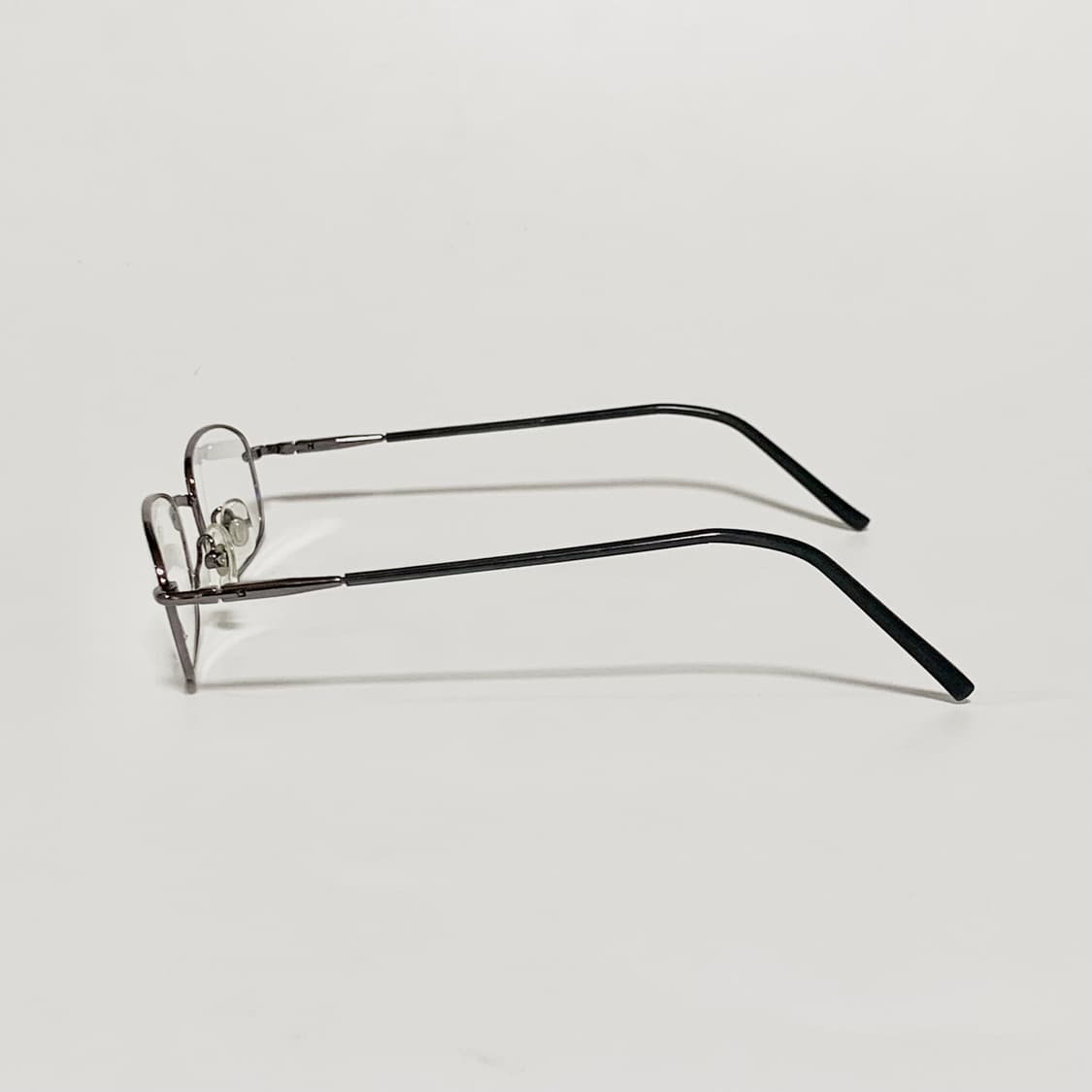 937 데드스탁 건메탈 슬림 사각 안경테 기본 데일리 메탈 안경 가벼운  상품이미지5