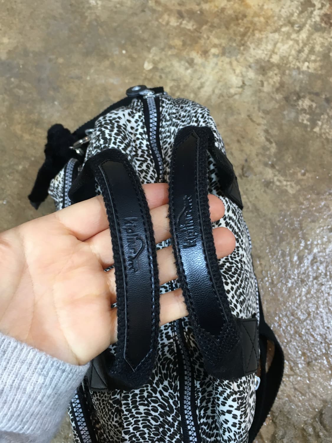 키플링 숄더&크로스백 레오파드 블랙 상품이미지6