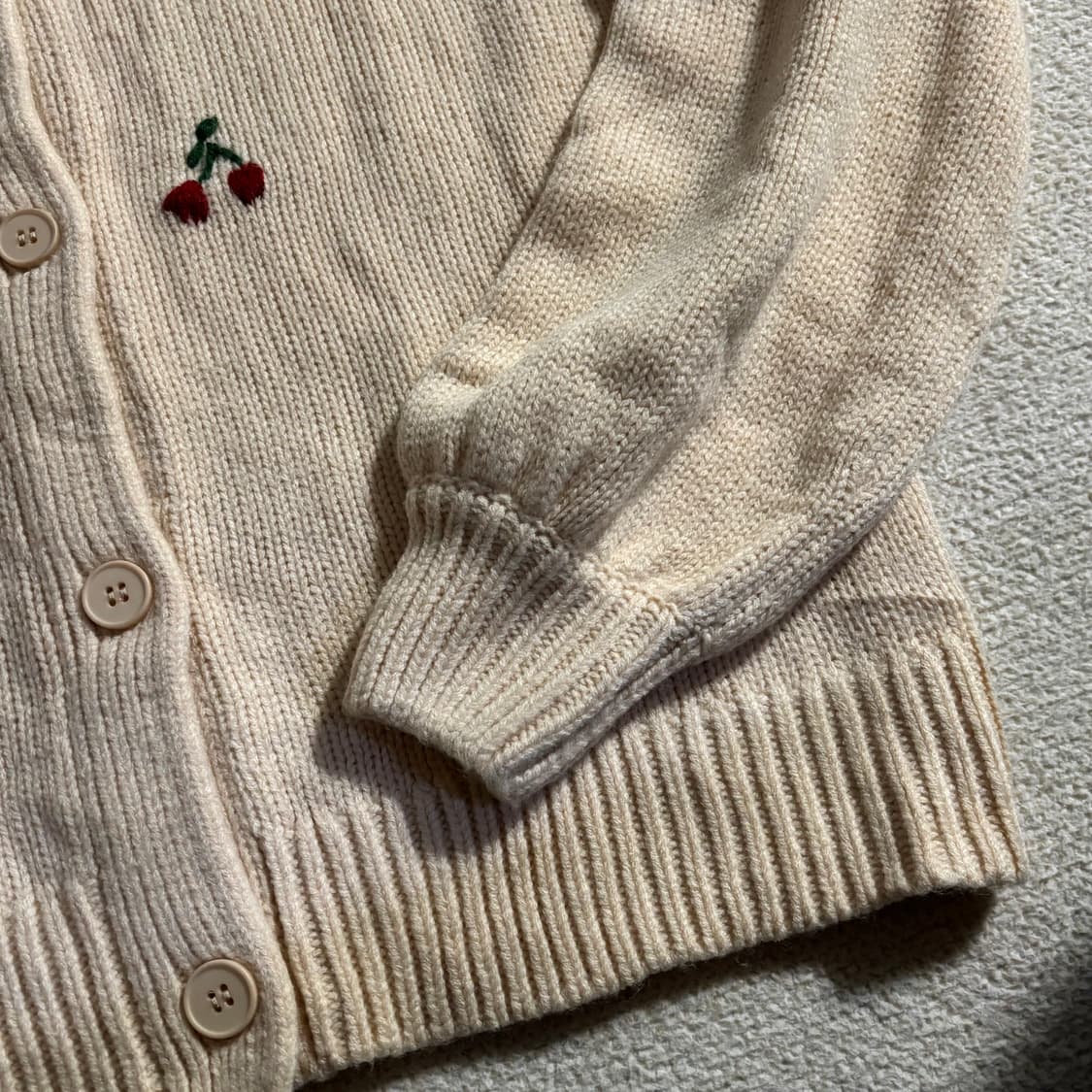 일본빈티지 아이보리 체리 니트가디건 상품이미지4