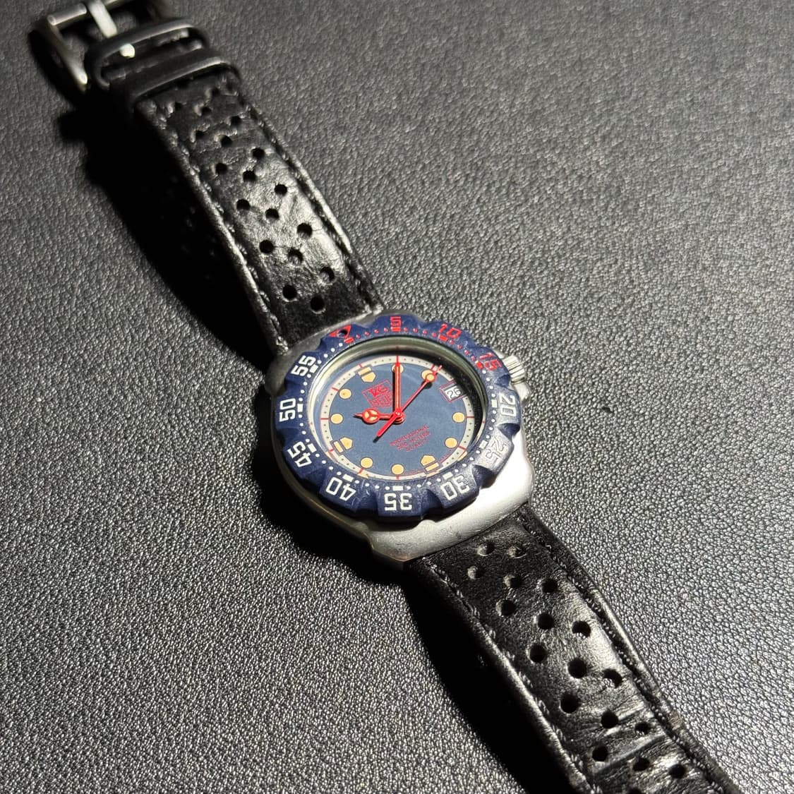 태그호이어 포뮬러1 빈티지 35mm WA1210 상품이미지2
