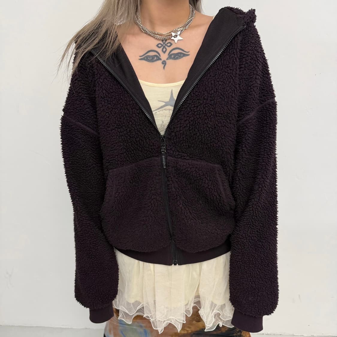 마우지 딥 퍼플 뽀글이 후드 집업 상품이미지1