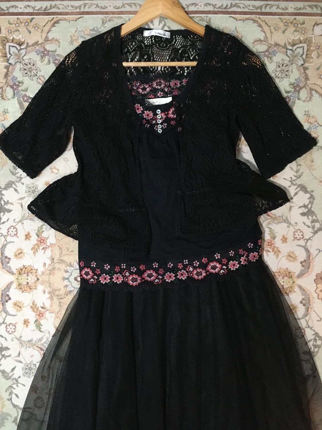 레이스가디건+빨간꽃나시+블랙요정드레스 상품이미지5